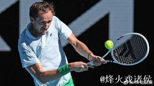 澳网第3日梅德韦德夫逆转晋级 卢布列夫遭一轮游